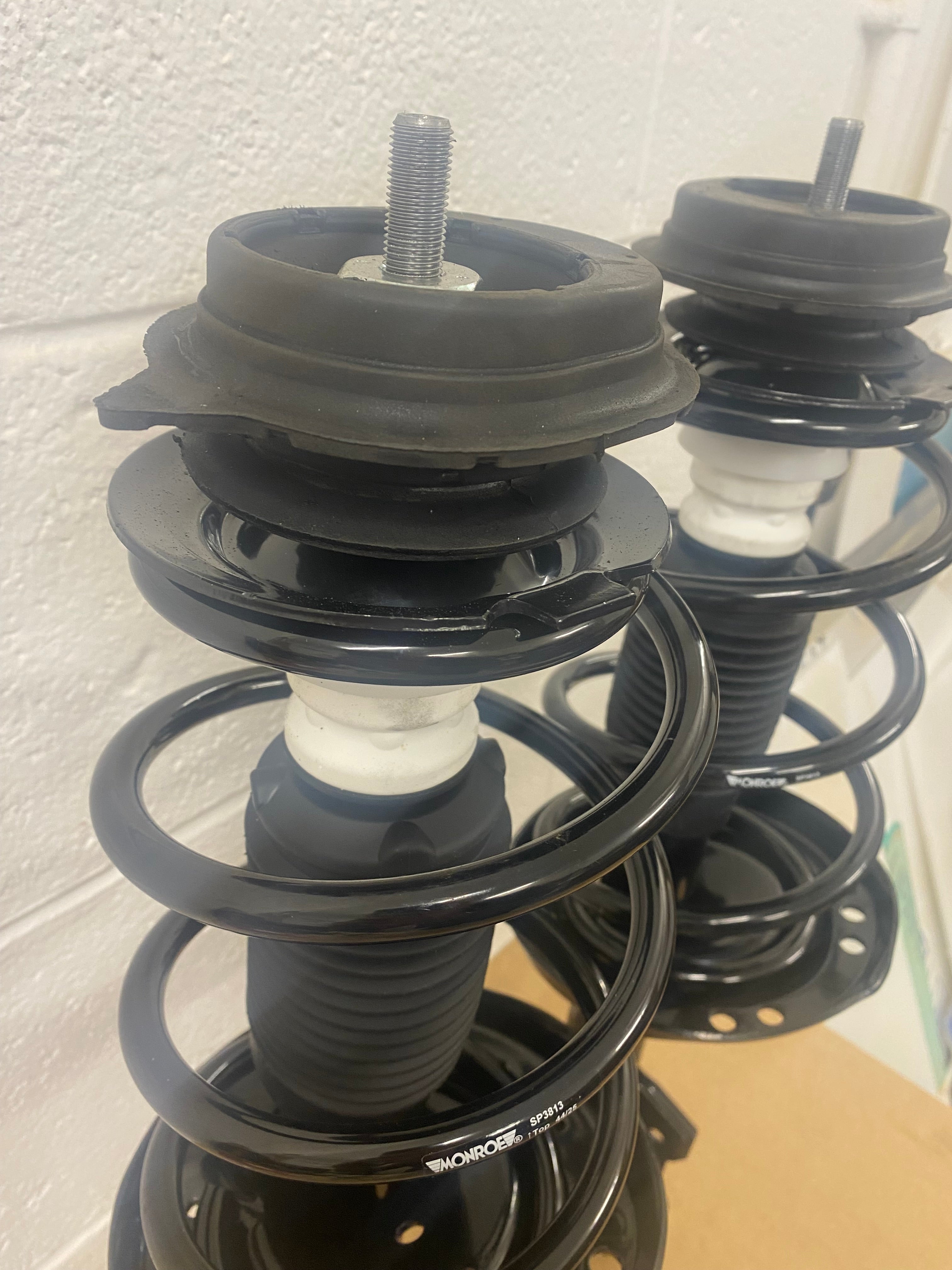 Fiat 500 1.2 Petrol Fully Built Front Shock Absorber Pair Ford Ka Brand New